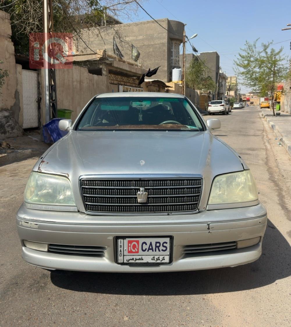 تويوتا كراون